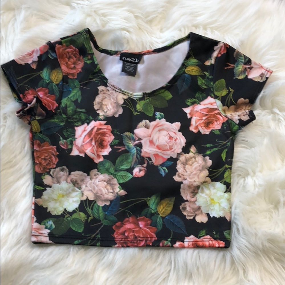 rue 21 crop top shirt